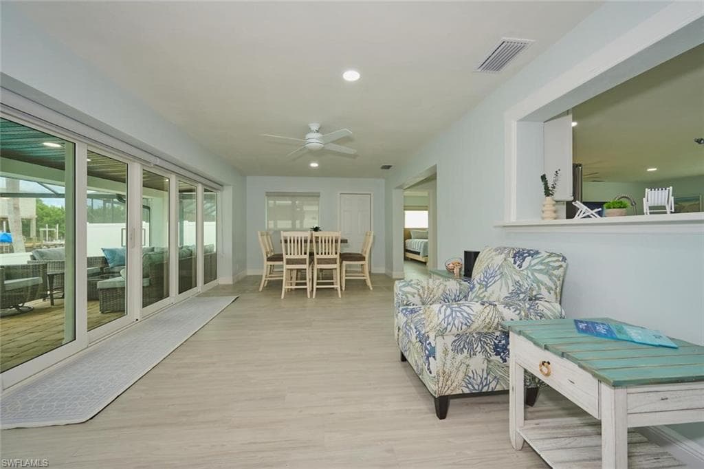5310 Cortez CT-22