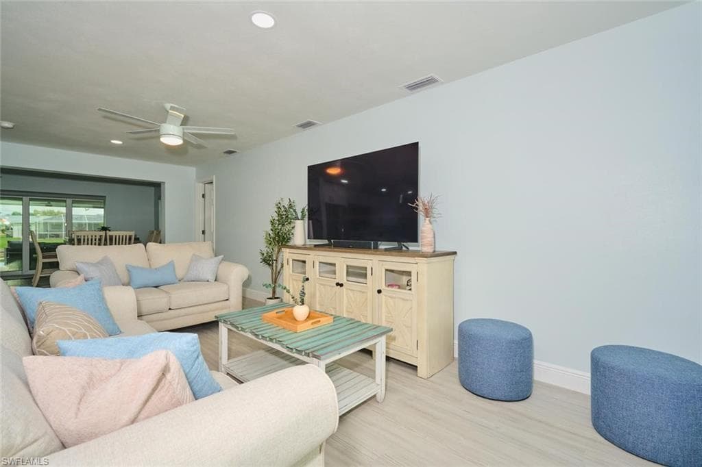 5310 Cortez CT-8