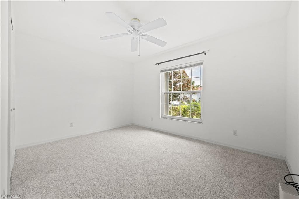 24419 Buckingham WAY-6
