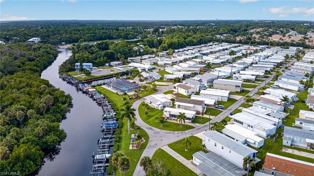 20720 Port DR-22