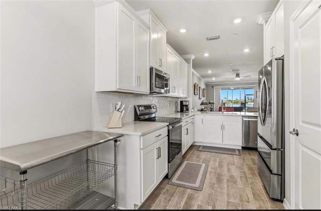 11791 Venetian Lagoon DR-8