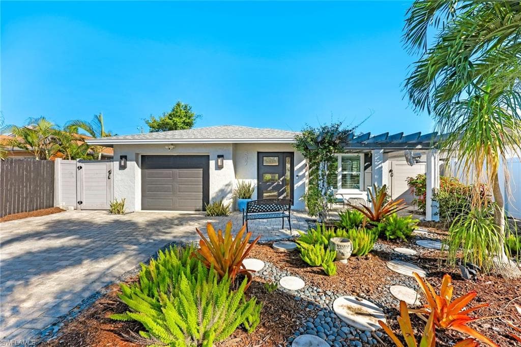 537 104th AVE N-1