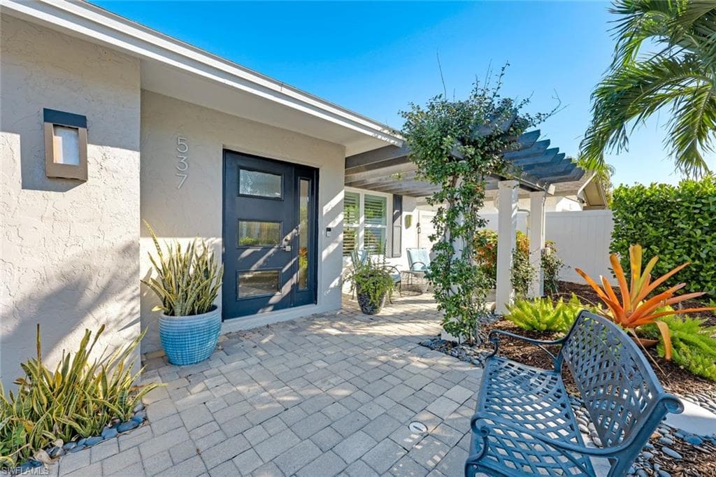 537 104th AVE N-3