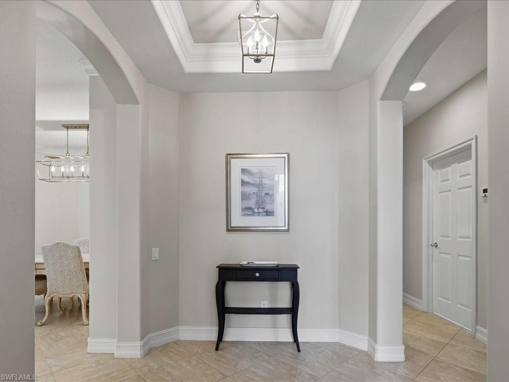 905 Carrick Bend CIR 101-2