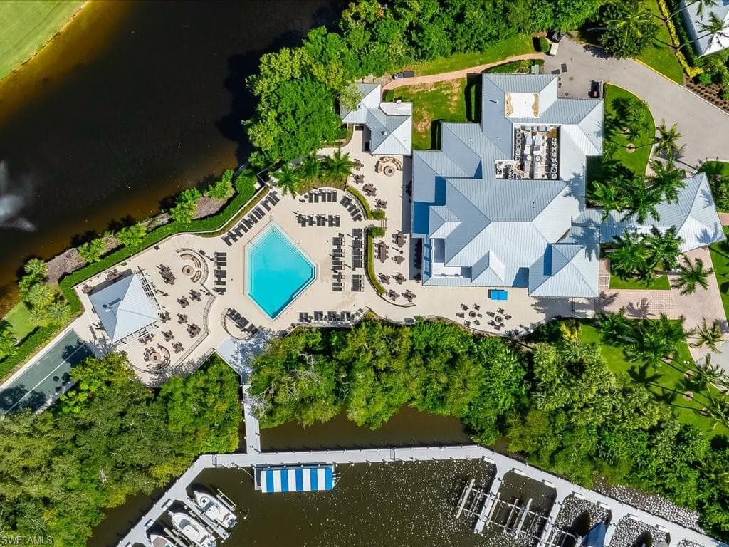 905 Carrick Bend CIR 101-36