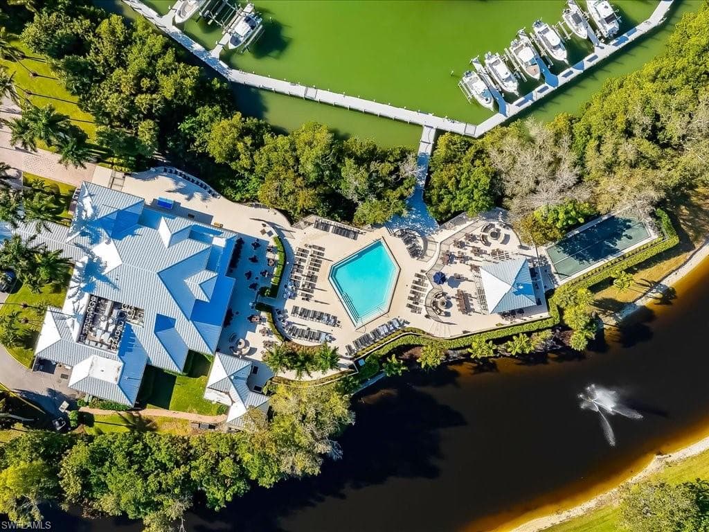 905 Carrick Bend CIR 101-41