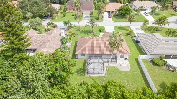 27153 Edenbridge CT-23
