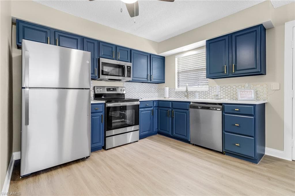 3325 Airport RD N G5-2
