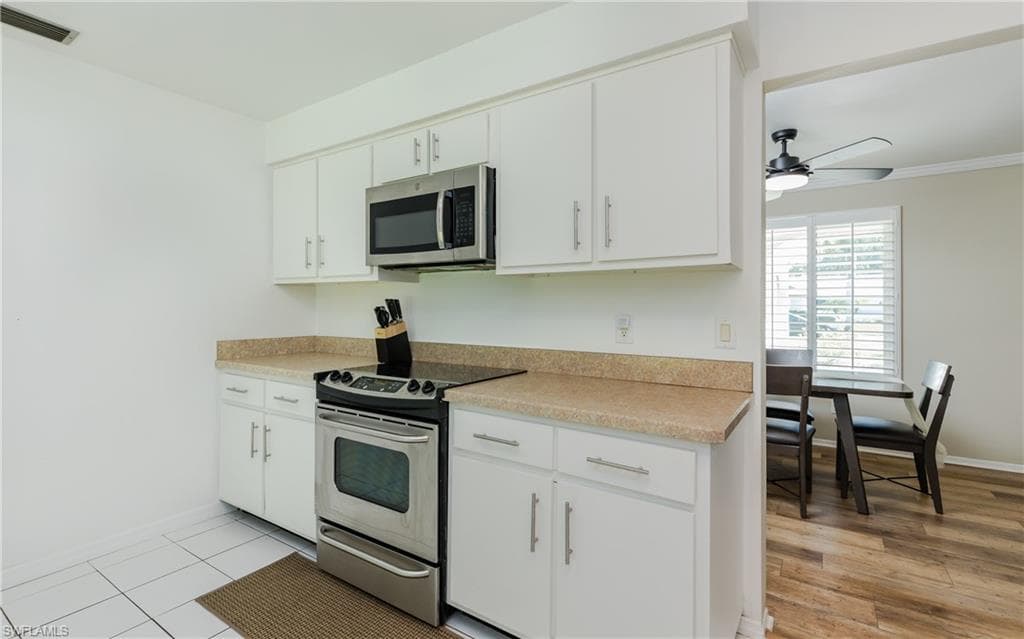 4165 Yarmouth CT-12
