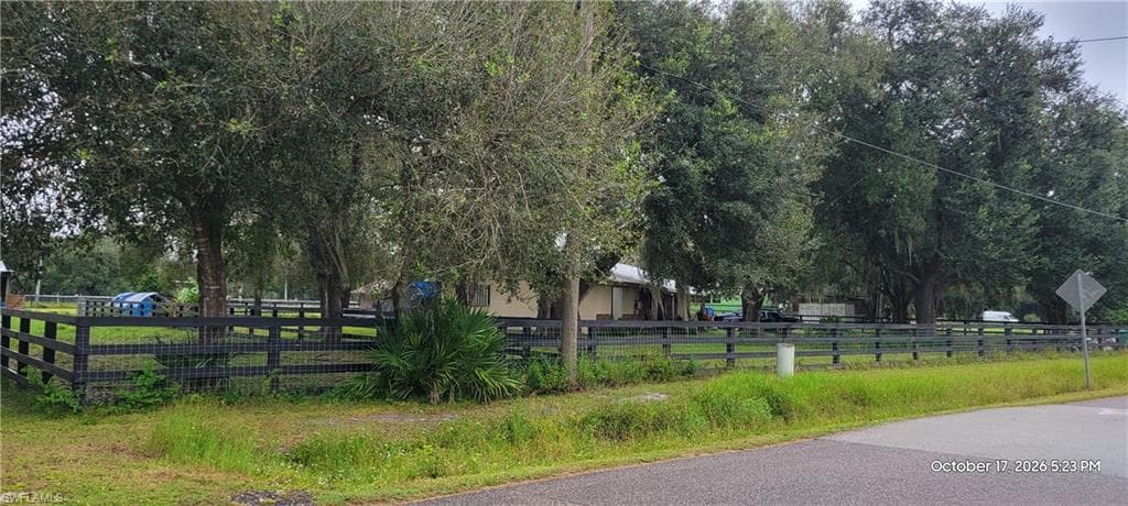 2260 Howard RD-28