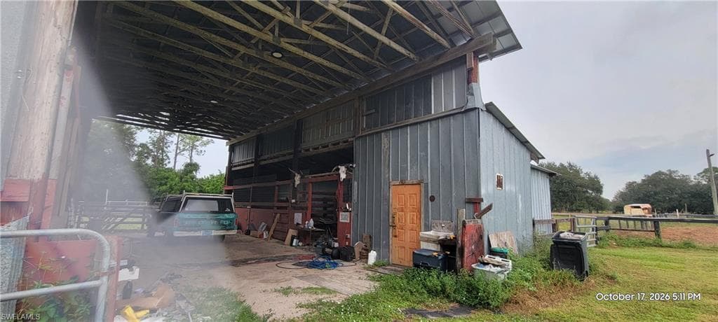 2260 Howard RD-9
