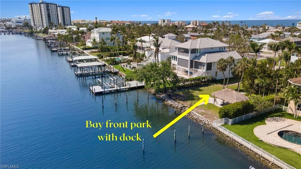 3909 Estero BLVD-4