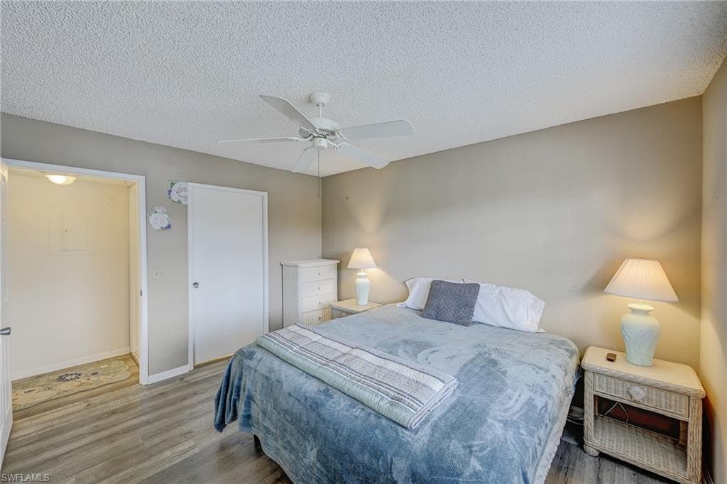 1185 Wildwood Lakes BLVD 208-5