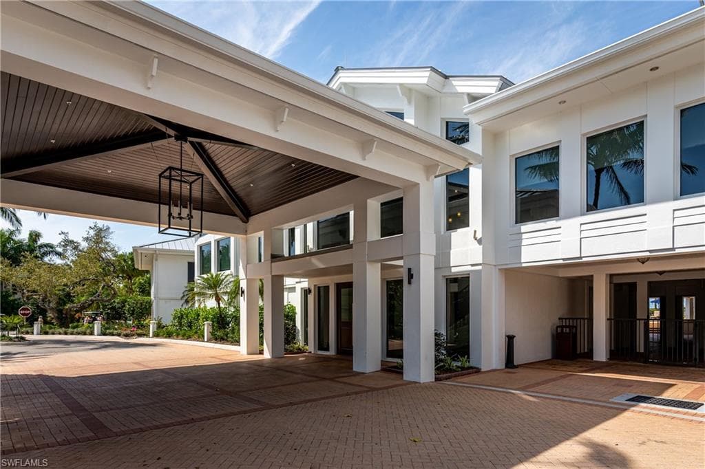 395 Gumbo Limbo LN-2