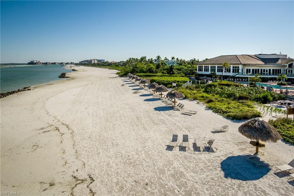 395 Gumbo Limbo LN-19