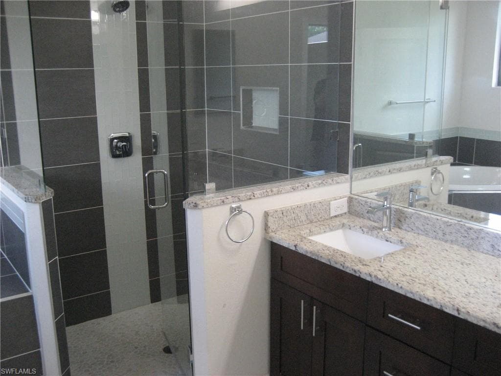 1414 SW 16th TER-10