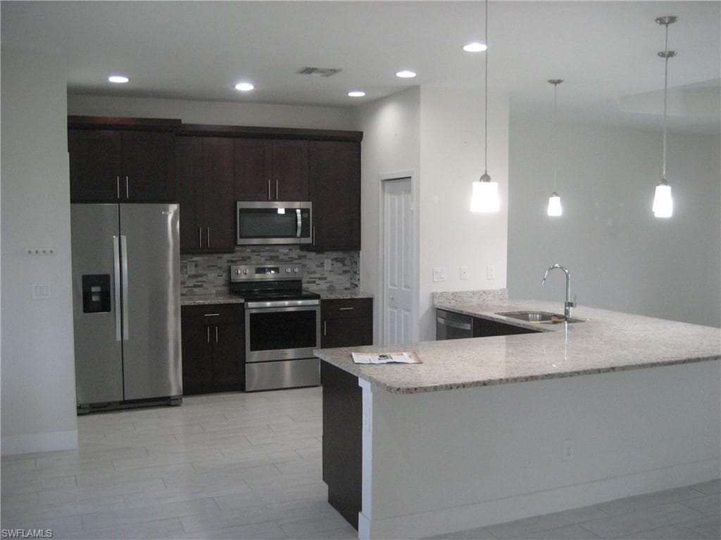 1414 SW 16th TER-8