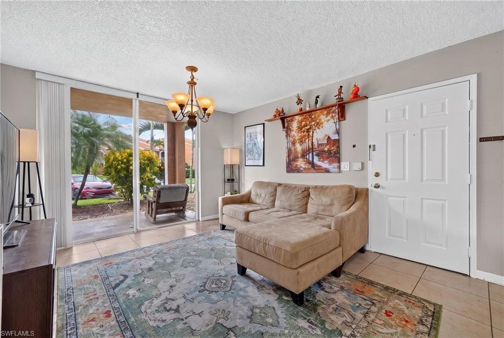 1240 Wildwood Lakes BLVD 101-6