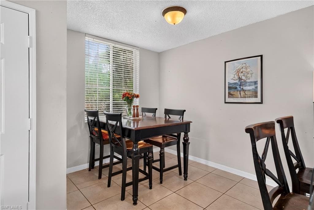 1240 Wildwood Lakes BLVD 101-6