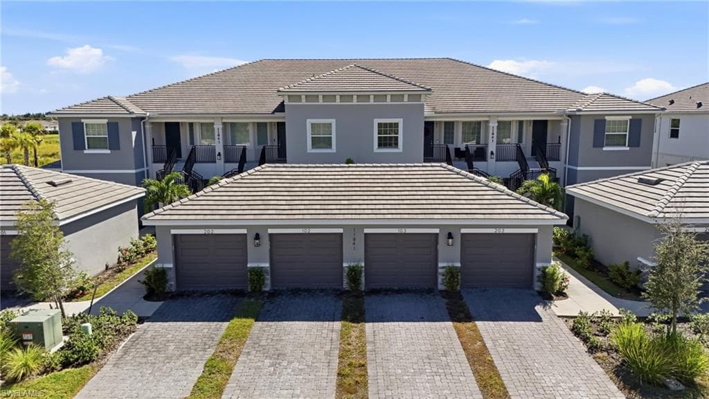 11841 Venetian Lagoon DR 103-26