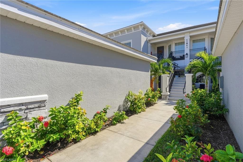 11841 Venetian Lagoon DR 103-25