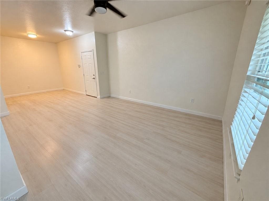 23680 Walden Center DR 204-5