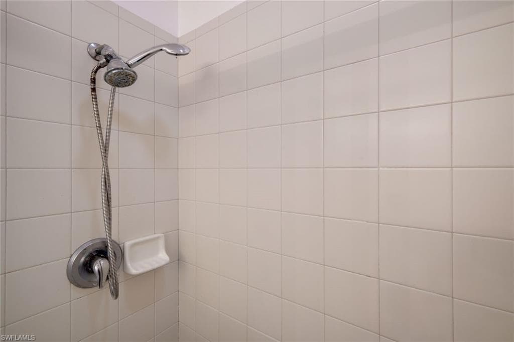 4125 Bellasol CIR 221-14