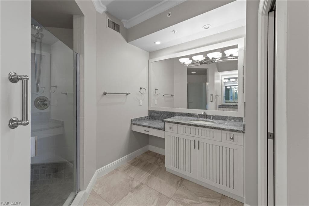 1001 Arbor Lake DR 608-33
