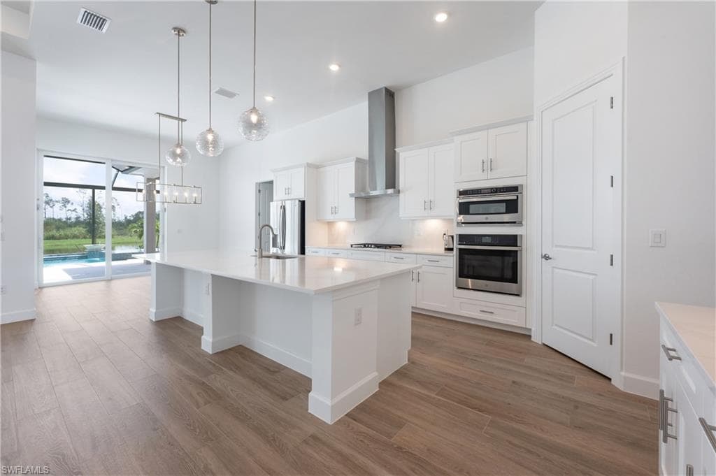 17323 Blue Sapphire DR-6