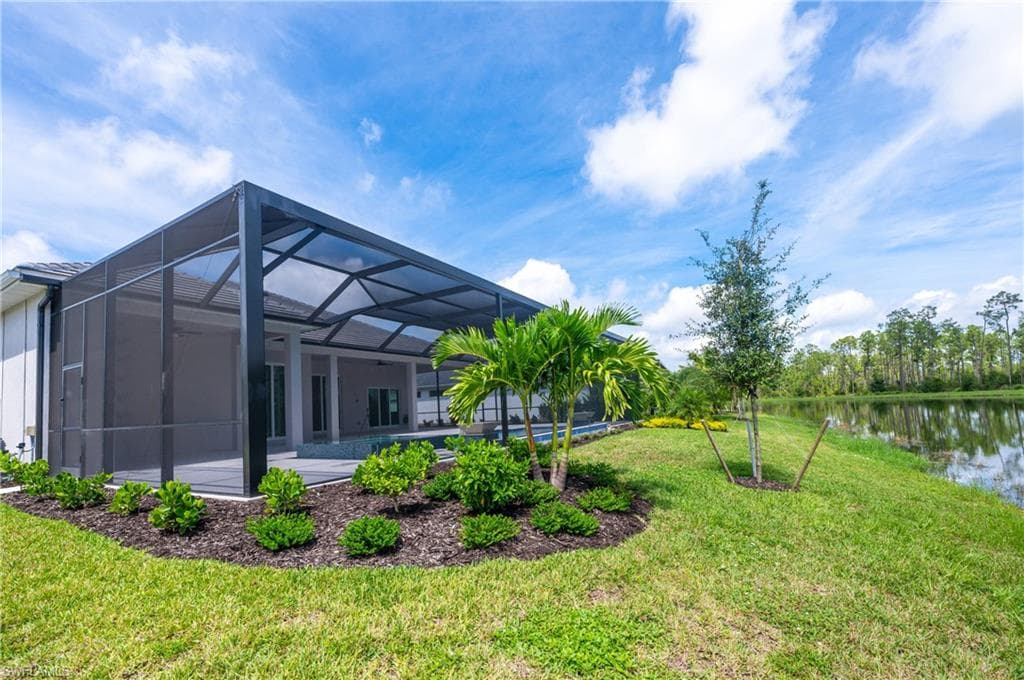 17323 Blue Sapphire DR-18