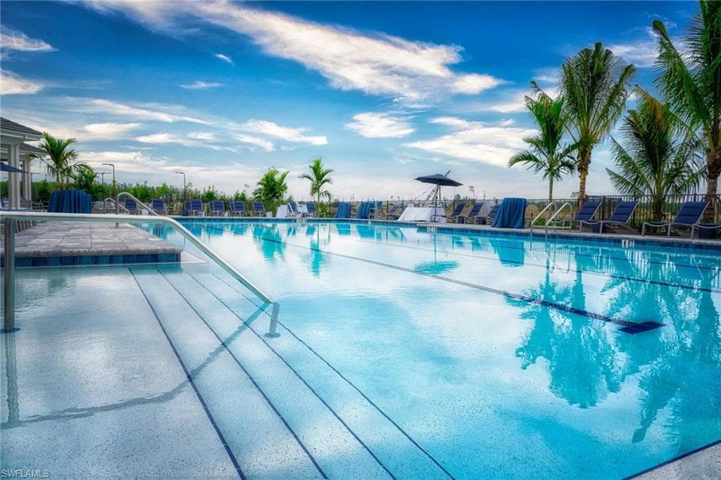 17323 Blue Sapphire DR-19