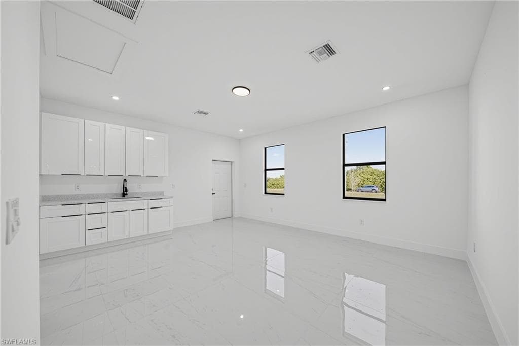 4284 72nd AVE NE-23