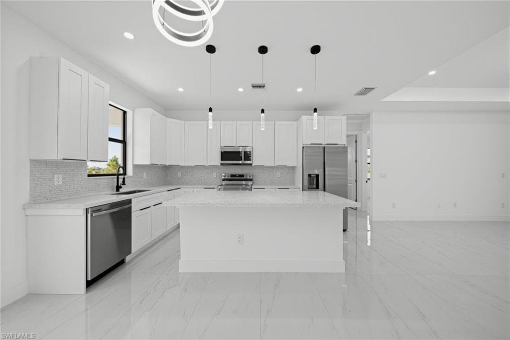 4284 72nd AVE NE-12