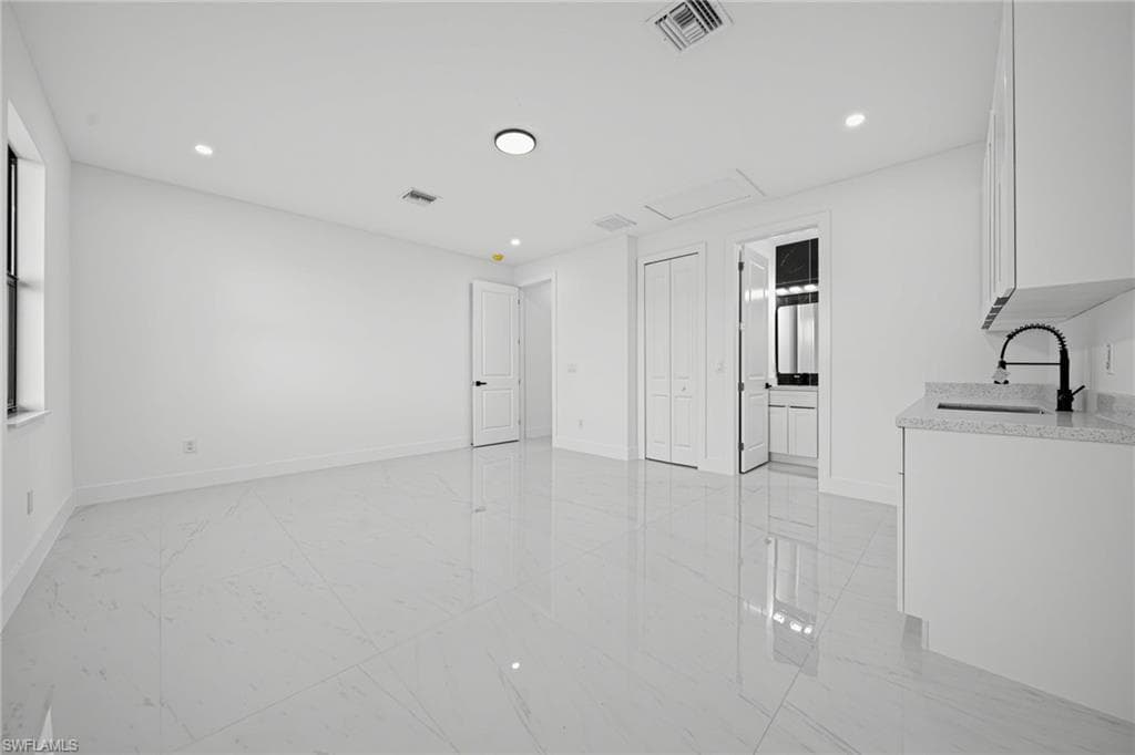 4284 72nd AVE NE-24