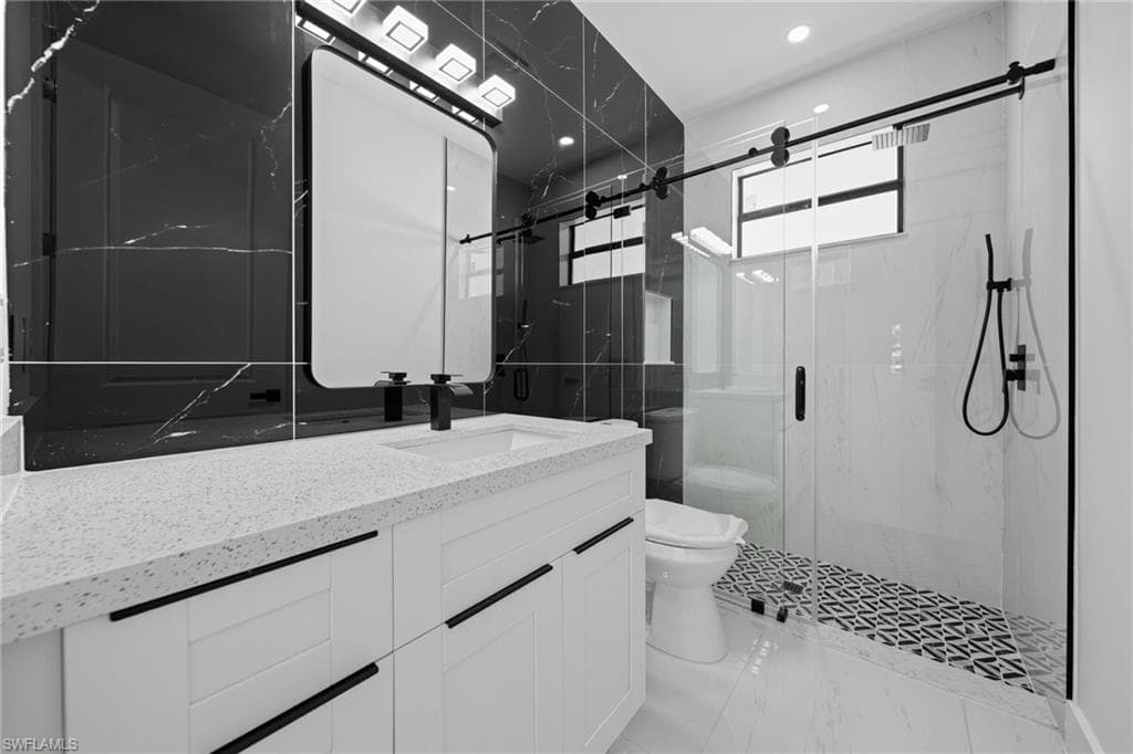 4284 72nd AVE NE-33