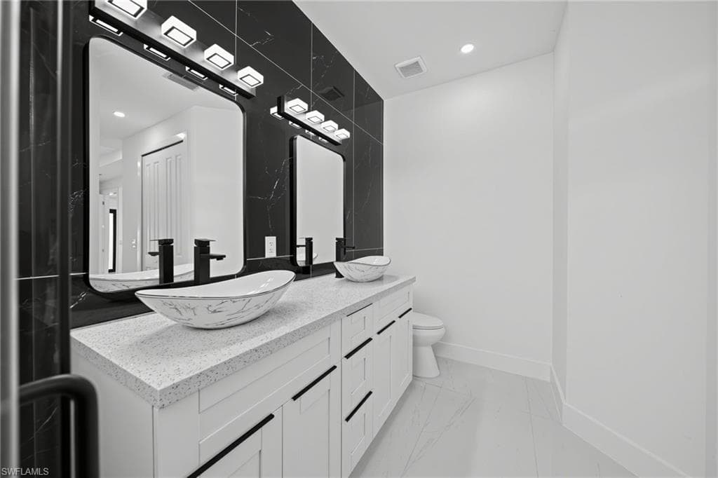4284 72nd AVE NE-19