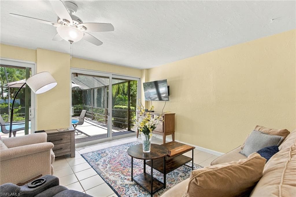 27152 Edenbridge CT-26
