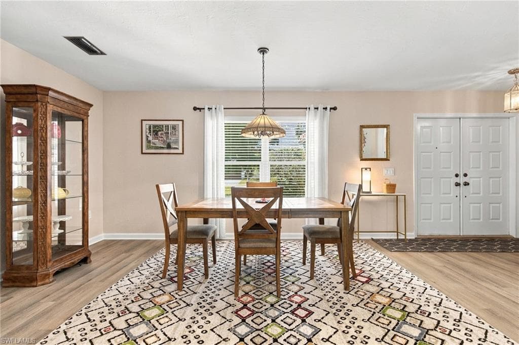 27152 Edenbridge CT-10