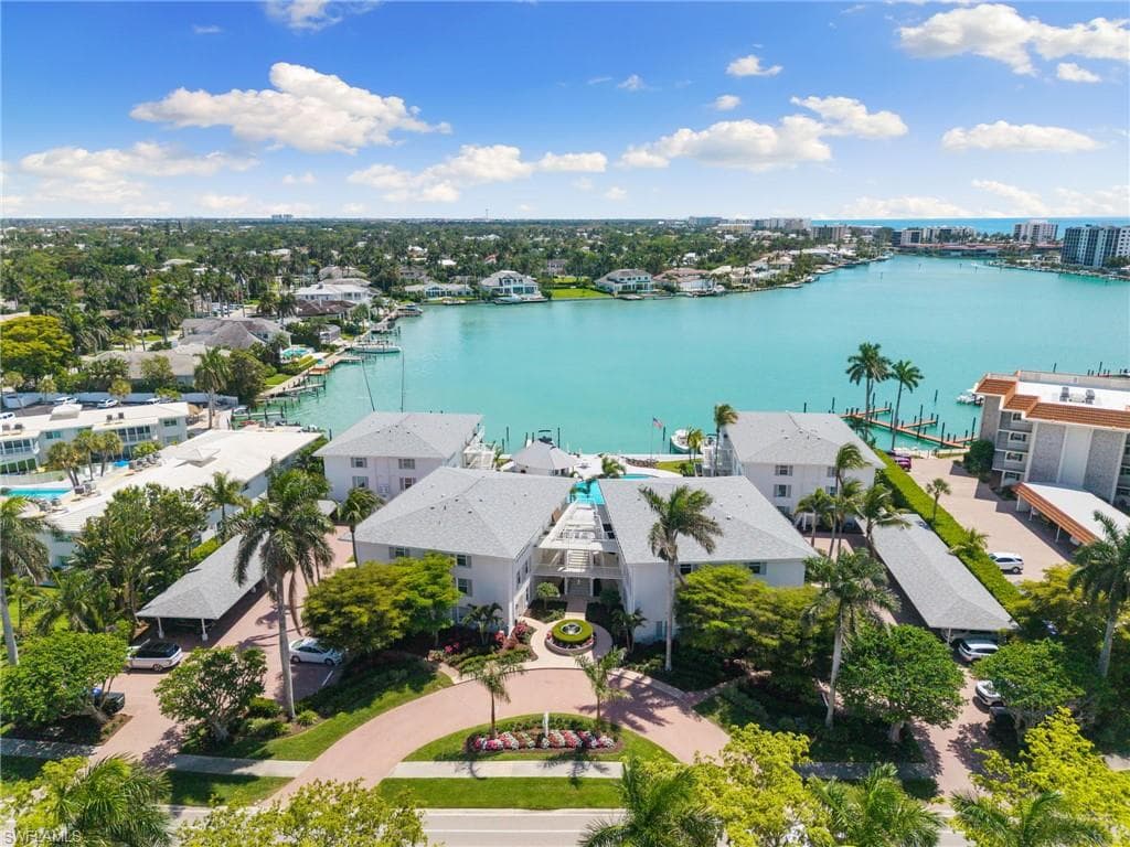 322 Harbour DR 104D-30