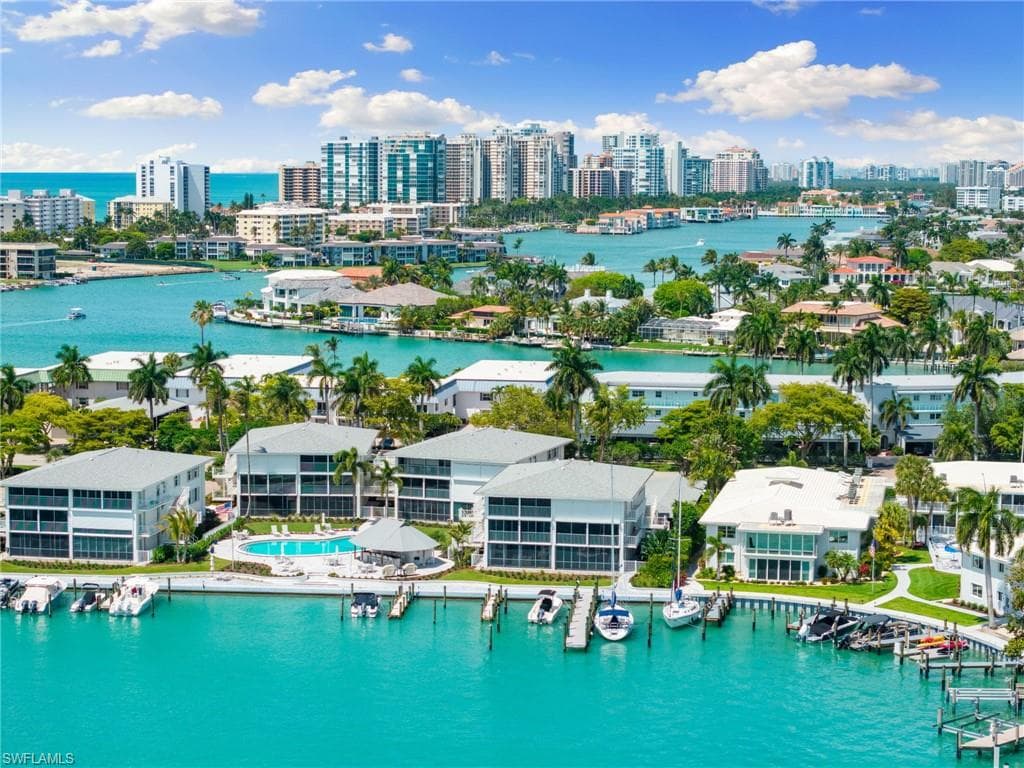 322 Harbour DR 104D-33