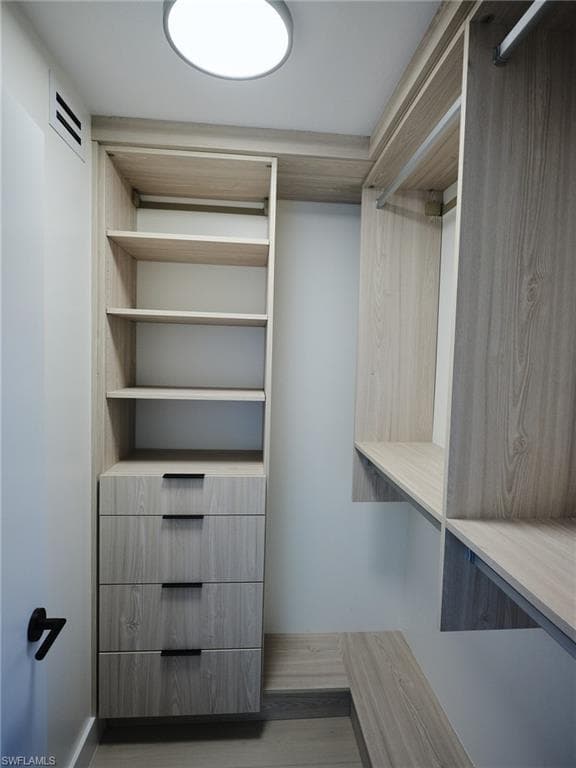 322 Harbour DR 104D-18