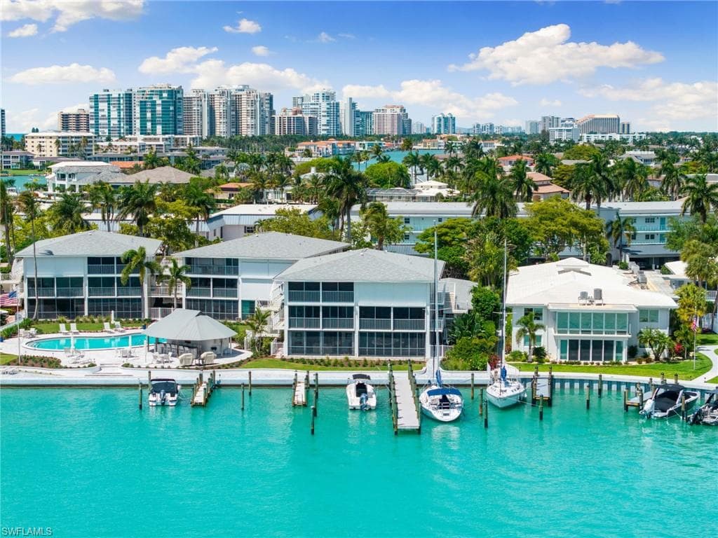 322 Harbour DR 104D-31