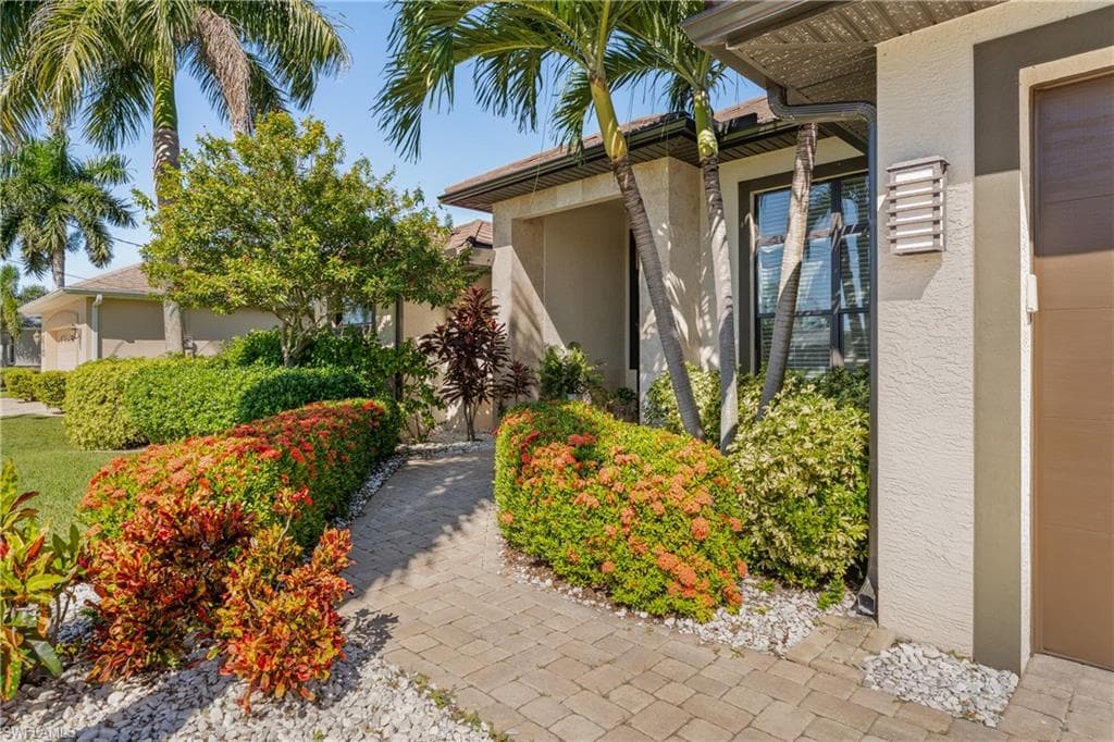 2303 SW 39th ST-5