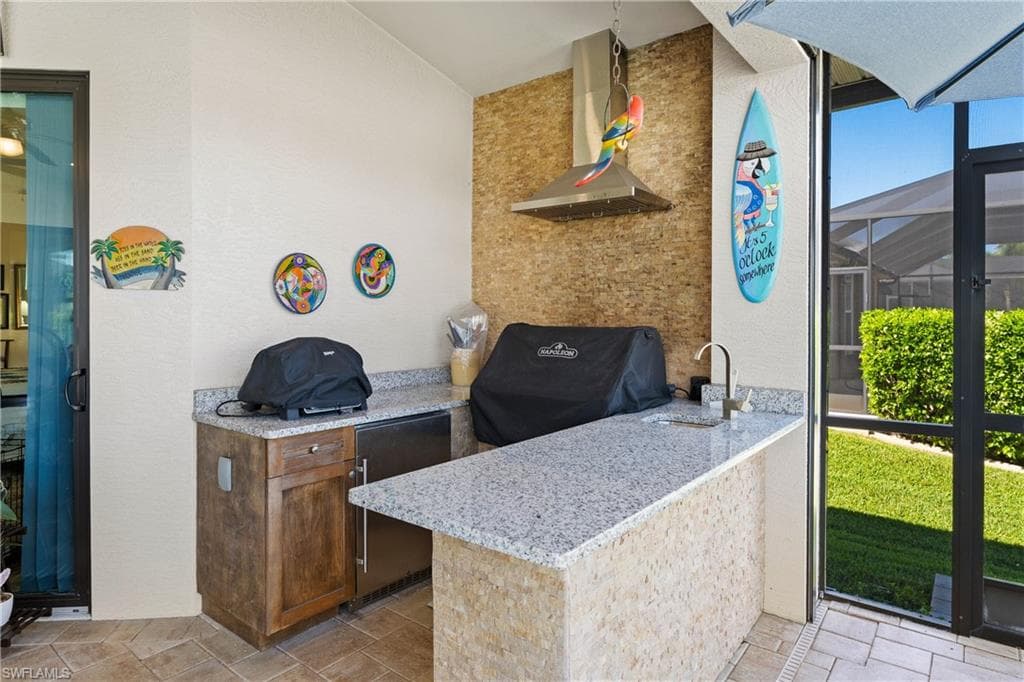 2303 SW 39th ST-6