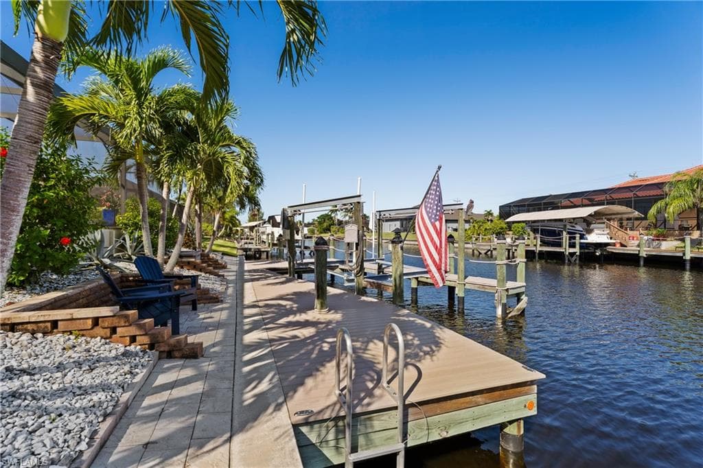 2303 SW 39th ST-2