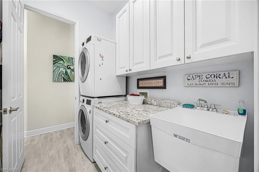 11959 Prince Charles CT-18