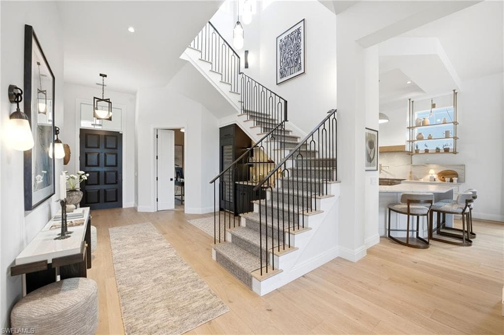2614 L ERMITAGE LN-27