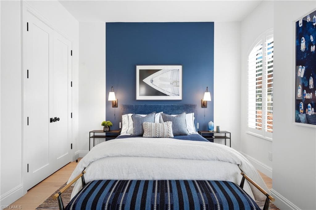 2614 L ERMITAGE LN-39