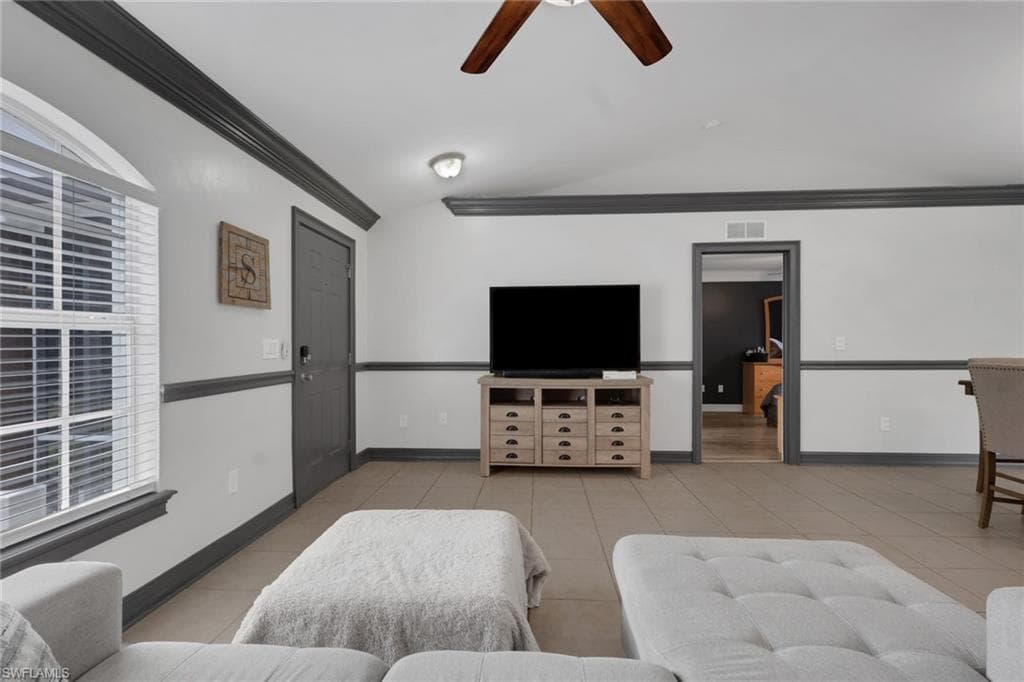4869 22nd AVE SE-4