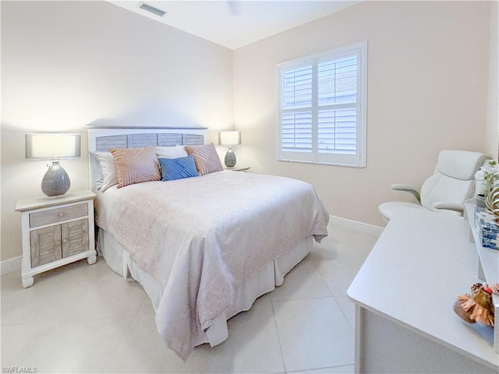 1033 Port Orange WAY-26